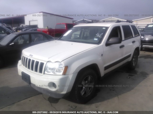 1J4GR48K86C201177 - 2006 JEEP GRAND CHEROKEE LAREDO/COLUMBIA/FREEDOM 白色 照片 2
