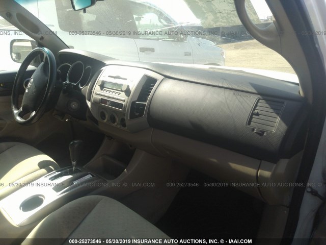 5TETX22N48Z557549 - 2008 TOYOTA TACOMA ACCESS CAB თეთრი ფოტო 5