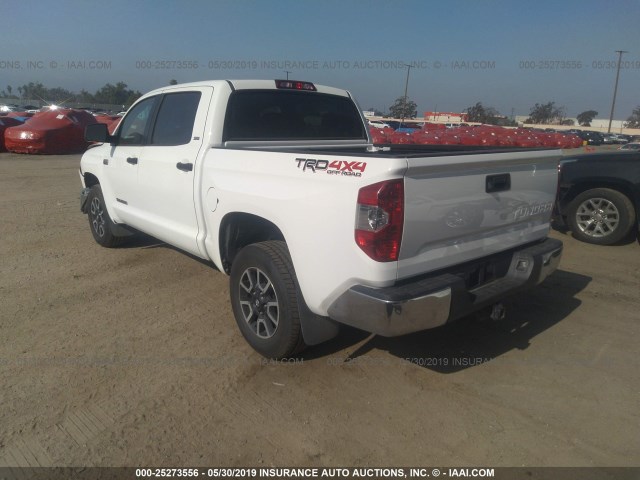 5TFDY5F18FX424095 - 2015 TOYOTA Tundra CREWMAX SR5/TRD PRO WHITE photo 3