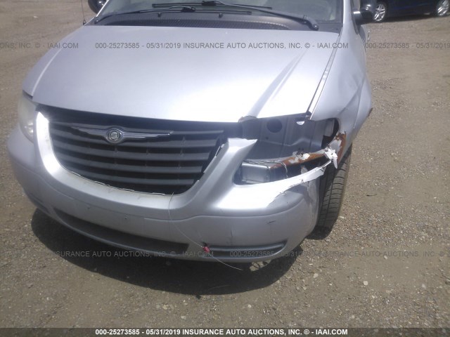 1C4GP45RX5B408297 - 2005 CHRYSLER TOWN & COUNTRY  SILVER photo 6