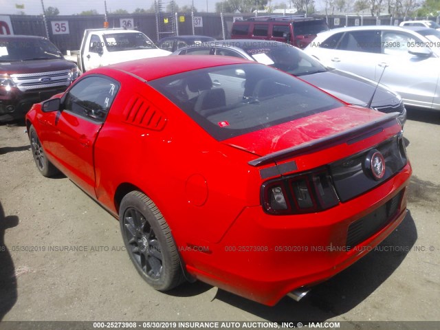 1ZVBP8AM7E5316619 - 2014 FORD MUSTANG RED photo 3