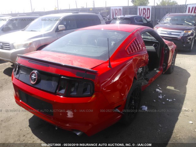 1ZVBP8AM7E5316619 - 2014 FORD MUSTANG RED photo 4