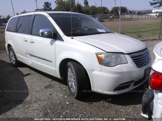 2A4RR8DGXBR704602 - 2011 CHRYSLER TOWN & COUNTRY TOURING L WHITE photo 1