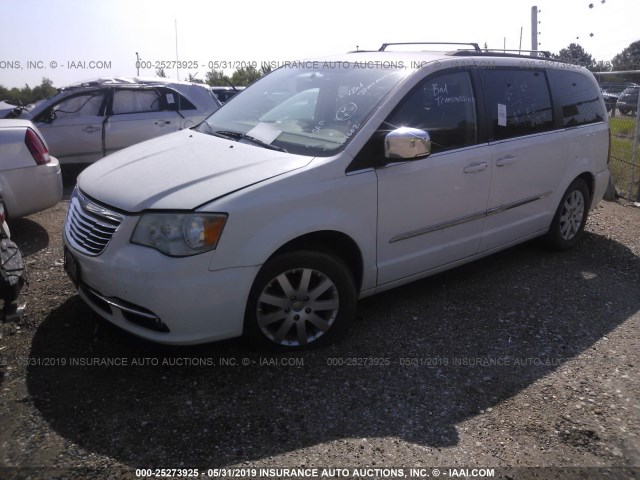 2A4RR8DGXBR704602 - 2011 CHRYSLER TOWN & COUNTRY TOURING L WHITE photo 2