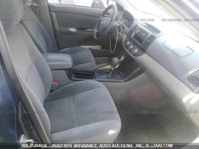 4T1BE32K35U095787 - 2005 TOYOTA CAMRY LE/XLE/SE GRAY photo 5