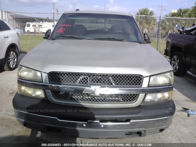 2GCEC13T451223078 - 2005 CHEVROLET SILVERADO C1500 GRAY photo 6