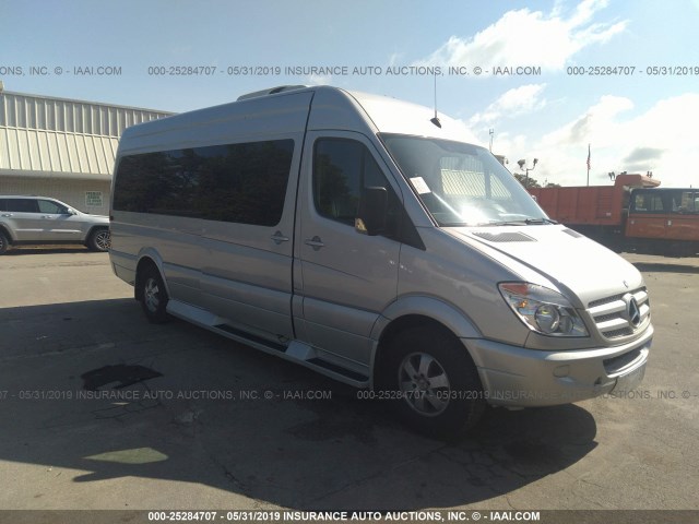 WDZPE8CC8B5582052 - 2011 MERCEDES-BENZ SPRINTER 2500 SILVER photo 1