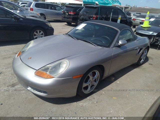 WP0CA29821U622060 - 2001 PORSCHE BOXSTER SILVER photo 2