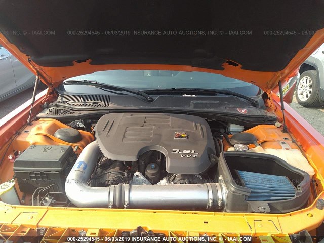 2C3CDYAG2CH121421 - 2012 DODGE CHALLENGER SXT ORANGE photo 10