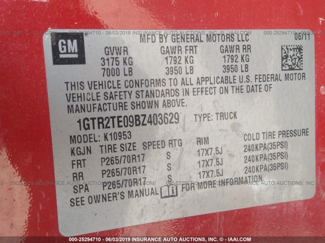 1GTR2TE09BZ403629 - 2011 GMC SIERRA K1500 RED photo 9