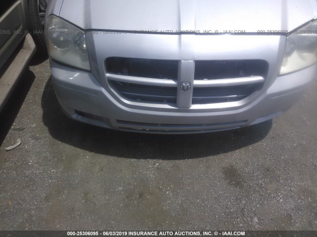 2D4FV47T27H886222 - 2007 DODGE MAGNUM SE SILVER photo 6