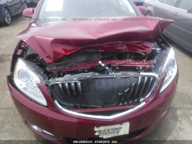 1G4PP5SKXC4229297 - 2012 BUICK VERANO  Red photo 6