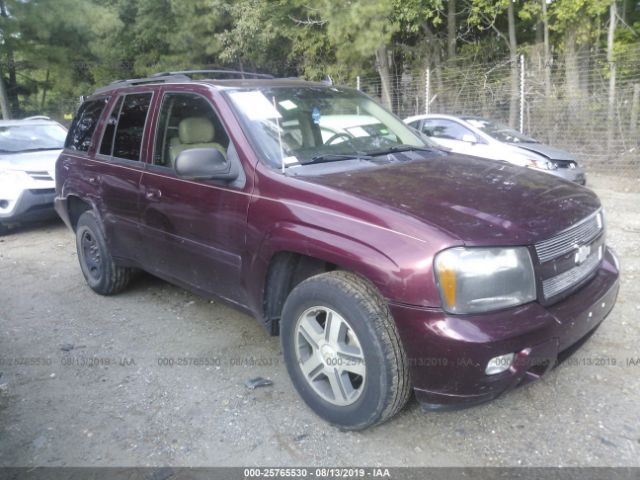 1GNDT13S272141895 - 2007 CHEVROLET TRAILBLAZER LS/LT Burgundy photo 1