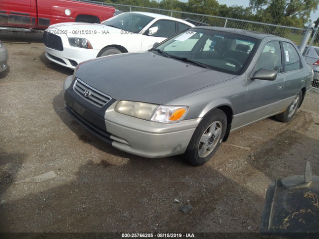 JT2BG22K110547089 - 2001 TOYOTA CAMRY CE/LE/XLE Gray photo 2