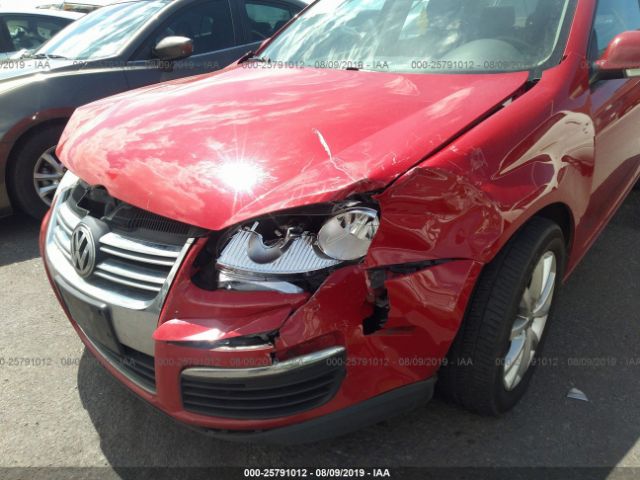 3VWRZ7AJ5AM145110 - 2010 VOLKSWAGEN JETTA SE/SEL Red photo 6