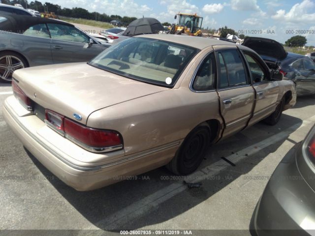 2FALP74W5TX149046 - 1996 FORD CROWN VICTORIA LX Gold photo 4