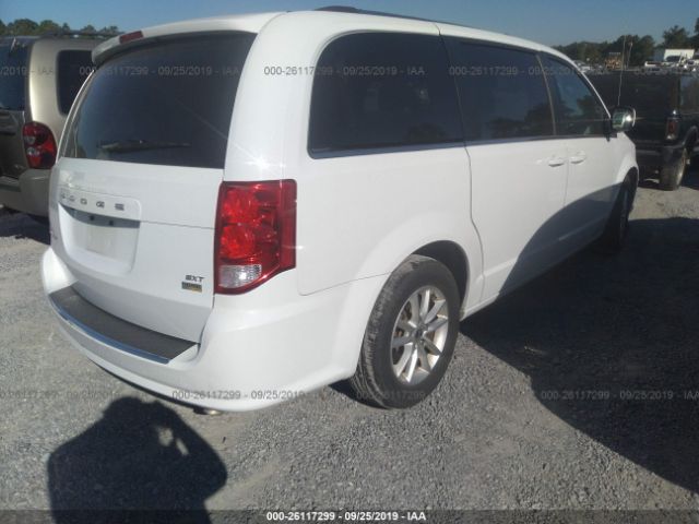 2C4RDGCG2JR360066 - 2018 DODGE GRAND CARAVAN SXT White photo 4