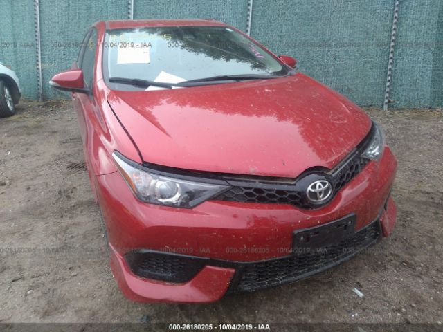 JTNKARJE1JJ568544 - 2018 TOYOTA COROLLA IM  Red photo 6