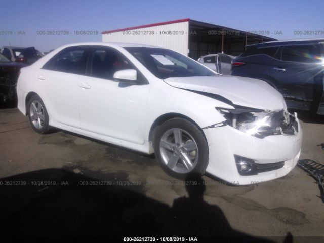 4T1BF1FK9DU703435 - 2013 TOYOTA CAMRY L/SE/LE/XLE 白色 照片 1