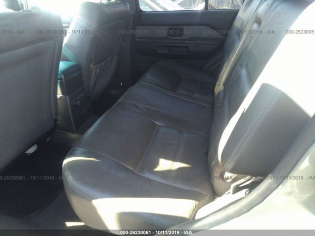 JN8AR07YXYW400750 - 2000 NISSAN PATHFINDER LE/SE/XE Silver photo 8