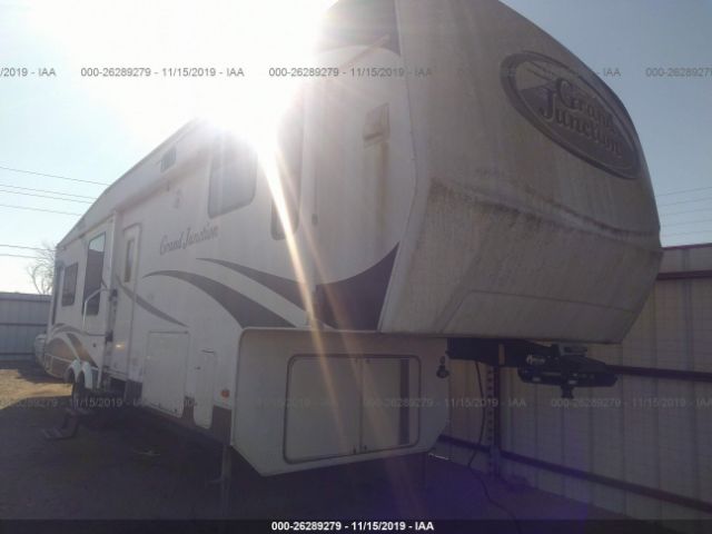 47CFCGU207C654364 - 2007 GRAND JUNCTION 5TH WHEEL  White photo 1