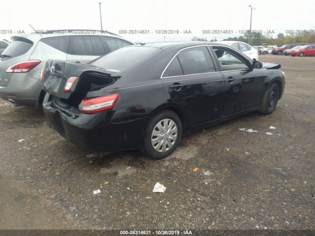 4T4BF3EK5BR214739 - 2011 TOYOTA CAMRY SE/LE/XLE Black photo 4