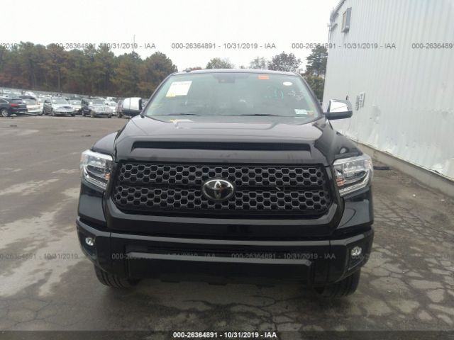 5TFAY5F13JX763925 - 2018 TOYOTA TUNDRA CREWMAX 1794/PLATINUM 黑色 照片 6