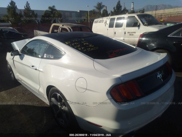 1FA6P8AM5F5408811 - 2015 FORD MUSTANG  White photo 3