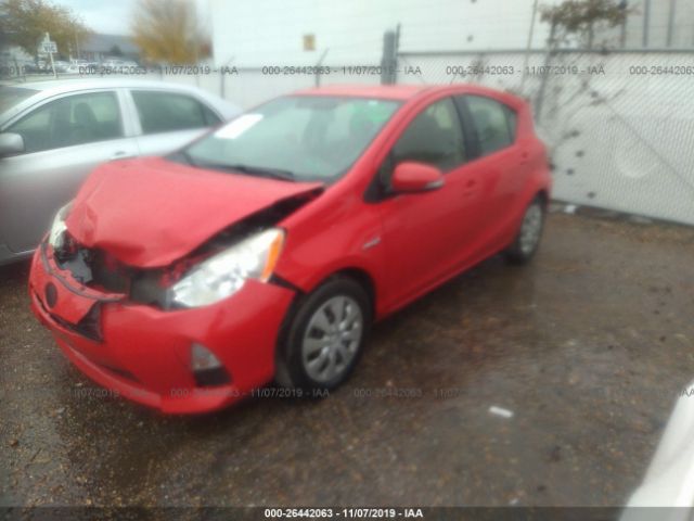 JTDKDTB38C1511685 - 2012 TOYOTA PRIUS C  Red photo 2