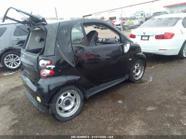 WMEEJ3BA2EK746411 - 2014 SMART FORTWO PURE/PASSION Black photo 4