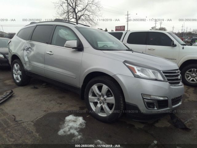 1GNKVGKD3HJ212312 - 2017 CHEVROLET TRAVERSE LT Silver photo 1