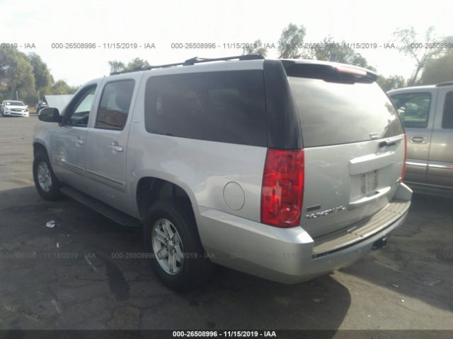 1GKS1KE05BR391482 - 2011 GMC YUKON XL C1500 SLT Silver photo 3