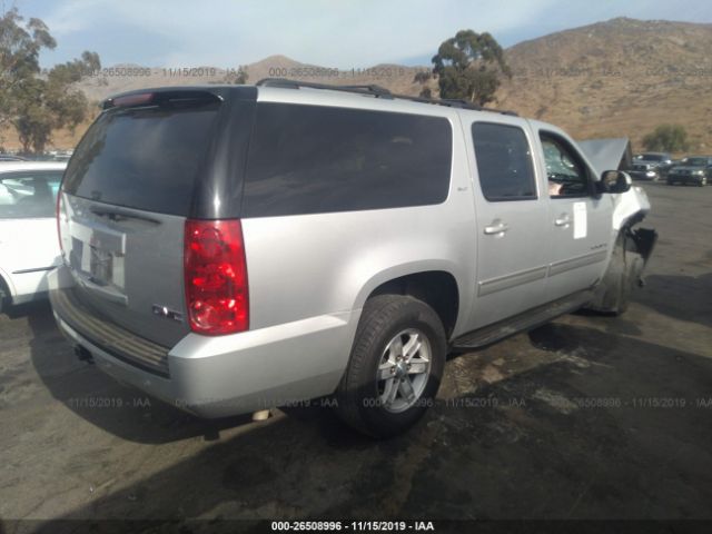 1GKS1KE05BR391482 - 2011 GMC YUKON XL C1500 SLT Silver photo 4