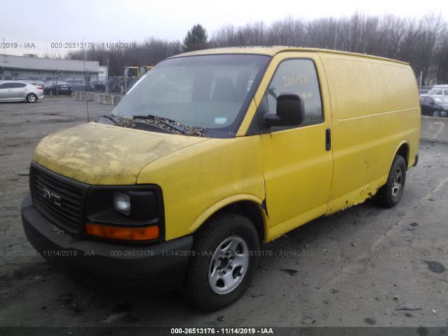 1GTFG25T431175368 - 2003 GMC SAVANA G2500 Yellow photo 2