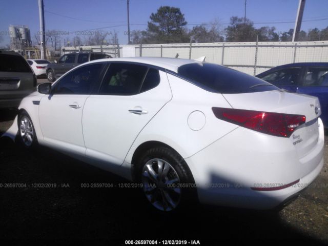 5XXGN4A70CG030413 - 2012 KIA OPTIMA EX White photo 3