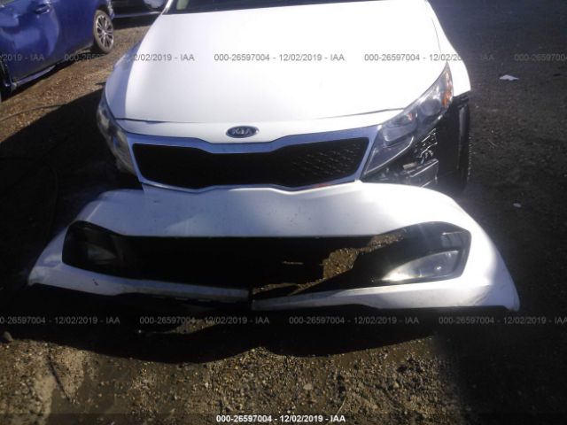 5XXGN4A70CG030413 - 2012 KIA OPTIMA EX White photo 6