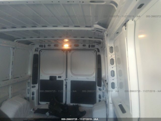 3C6TRVAG4KE553568 - 2019 RAM PROMASTER 1500 1500 STANDARD White photo 8