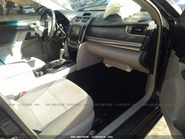 4T4BF1FK9ER346930 - 2014 TOYOTA CAMRY L/SE/LE/XLE 黑色 照片 5