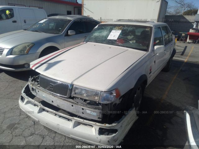 YV1KS9611S1051635 - 1995 VOLVO 960  White photo 2