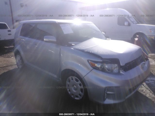 JTLZE4FE3FJ066780 - 2015 TOYOTA SCION XB  Silver photo 1