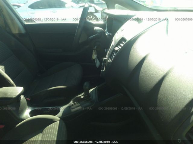 KNAFX4A65G5555990 - 2016 KIA FORTE LX Ağ foto 5
