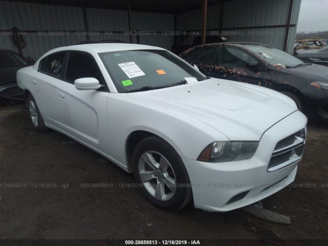 2B3CL3CG8BH544096 - 2011 DODGE CHARGER  White photo 1