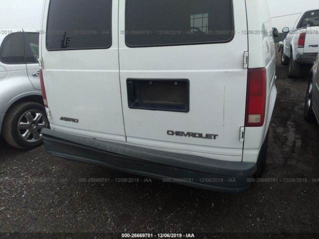 1GCDM19X62B128424 - 2002 CHEVROLET ASTRO  White photo 6