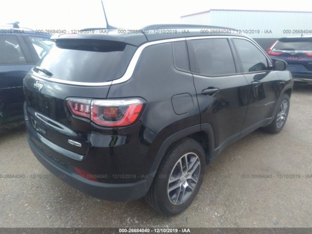 3C4NJCBB9JT108611 - 2018 JEEP COMPASS LATITUDE Black photo 4