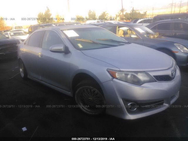 4T1BF1FKXCU086531 - 2012 TOYOTA CAMRY SE/LE/XLE Silver photo 1