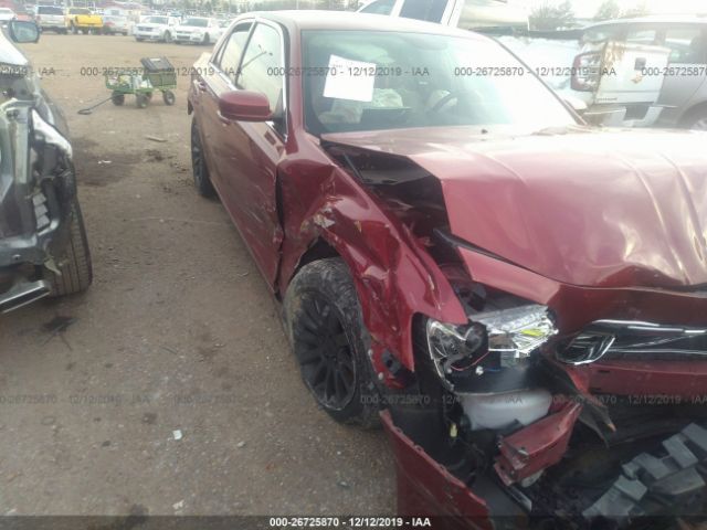 2C3CCAAG4EH340412 - 2014 CHRYSLER 300  Red photo 1