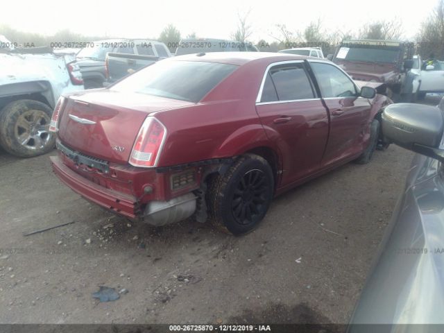 2C3CCAAG4EH340412 - 2014 CHRYSLER 300  Red photo 4