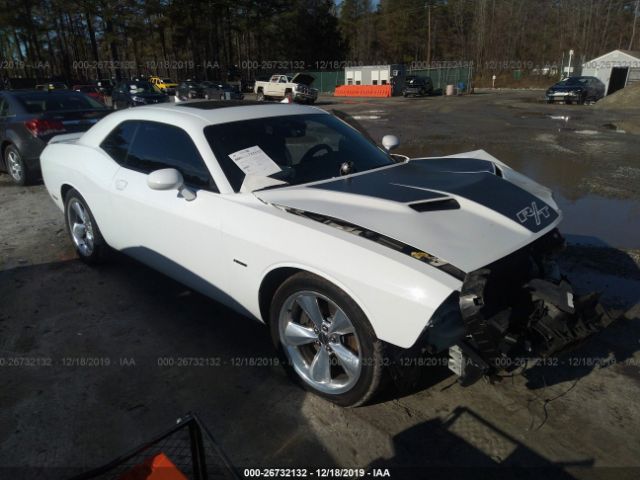 2C3CDZAT3FH711912 - 2015 DODGE CHALLENGER SXT White photo 1