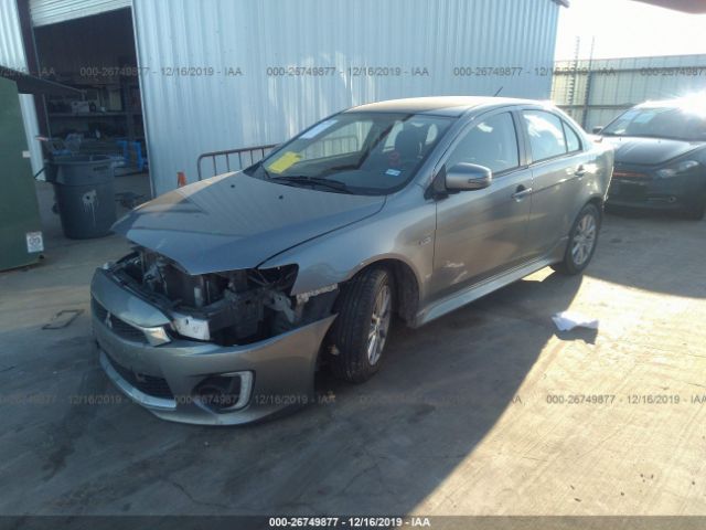 JA32U2FU3GU010297 - 2016 MITSUBISHI LANCER ES Silver photo 2