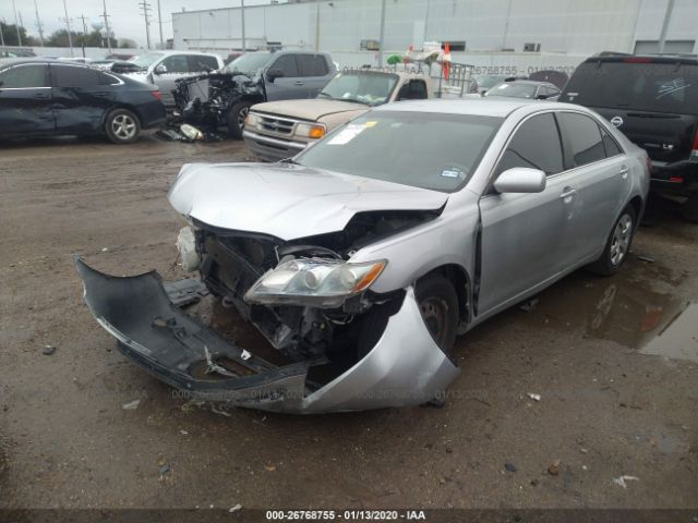 4T1BE46K47U670725 - 2007 TOYOTA CAMRY CE/LE/XLE/SE Silver photo 2